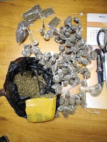 La police a découvert 02 Kg de cannabis et trois pipes en leur possession